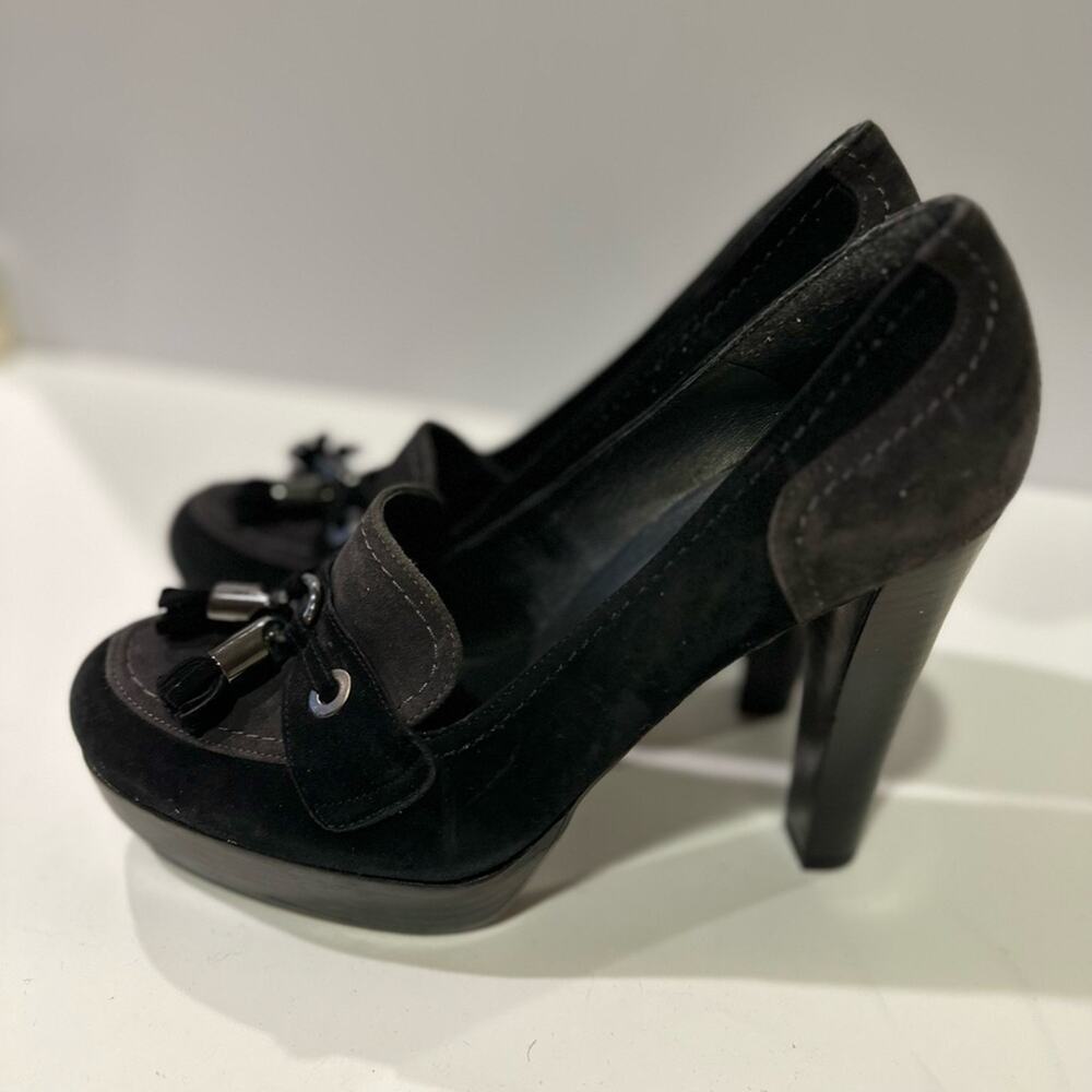 Vintage 90s/Y2K Stuart Weitzman Black/Grey Suede Tassel. First Pic-Example Only